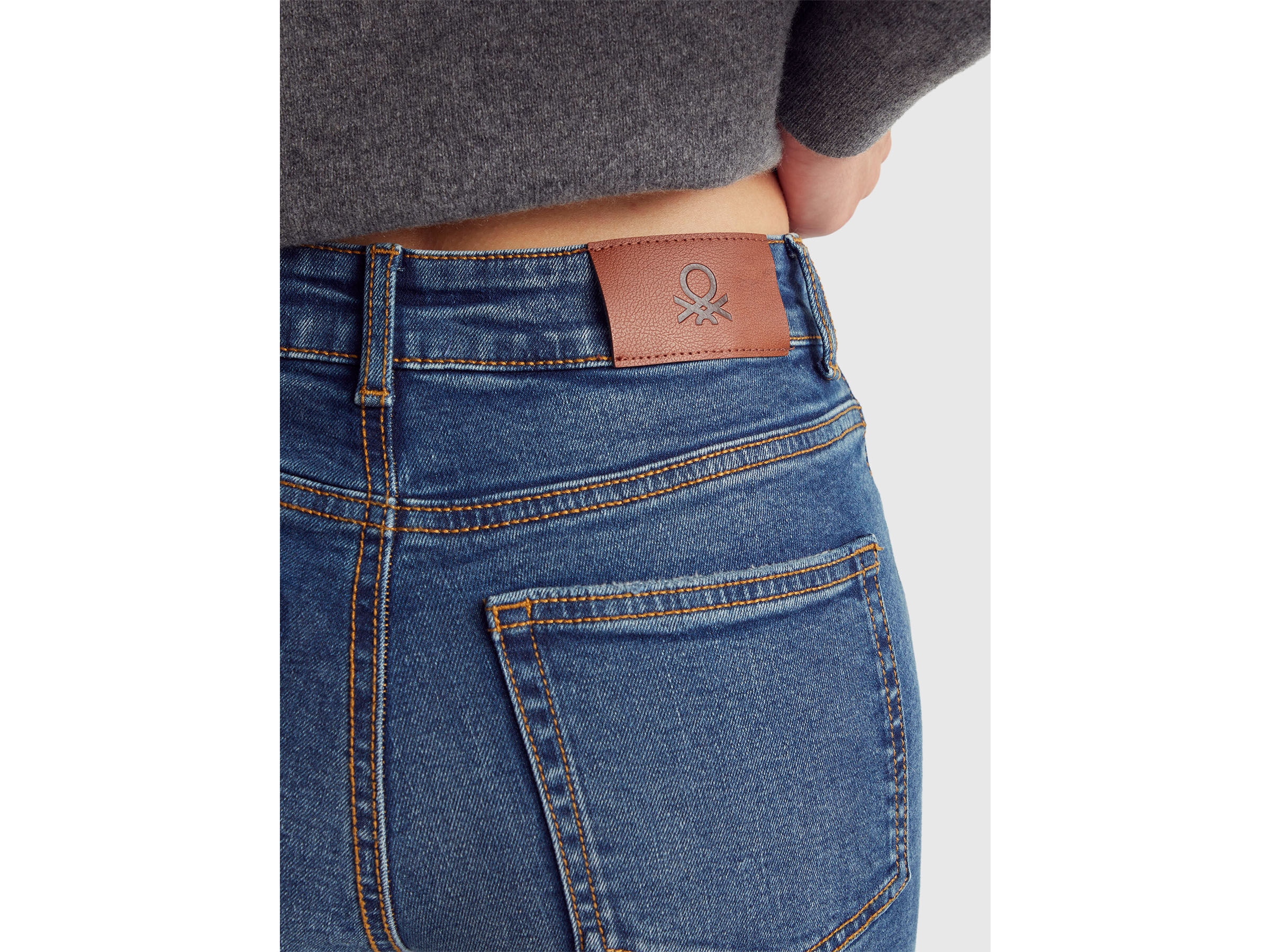 TROUSERS Damen image number 4